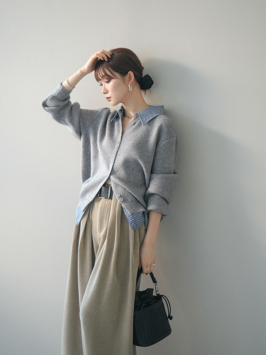 [SET]チェックシャツ襟ニットカーディガン+選べるアクセセット(2set)