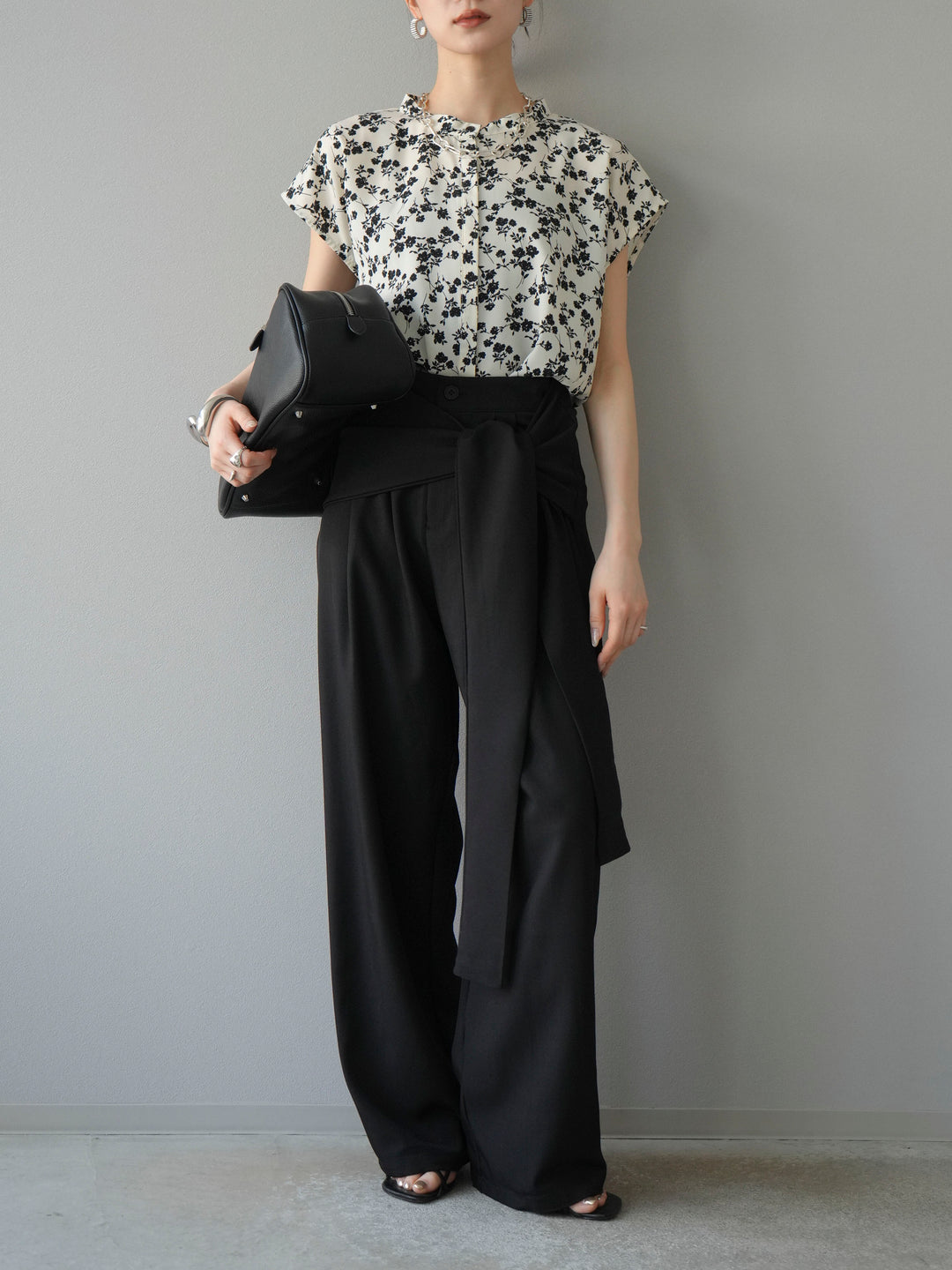 [予約]フラワープリントフレンチスリーブブラウス/アイボリー