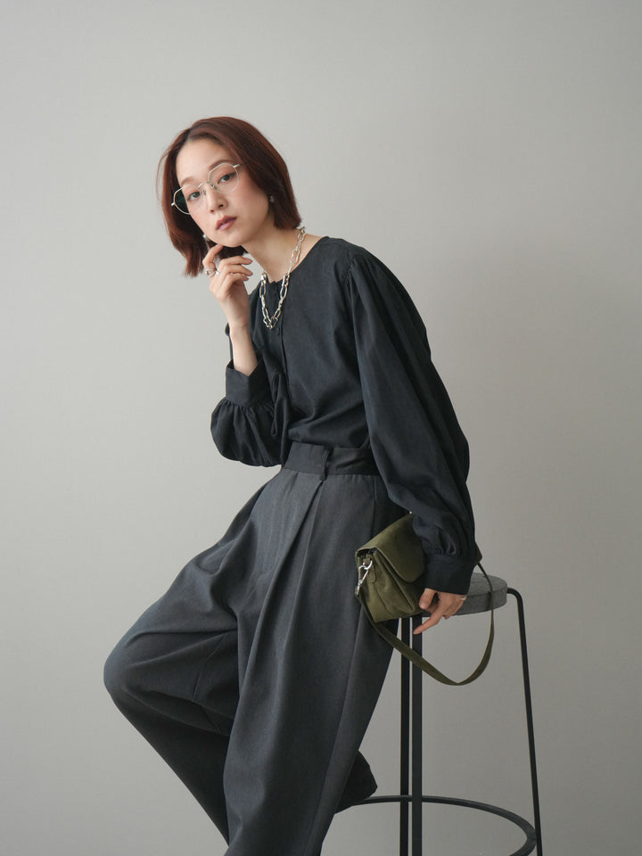 [予約]2WAYピーチスキンボリュームスリーブブラウス/black