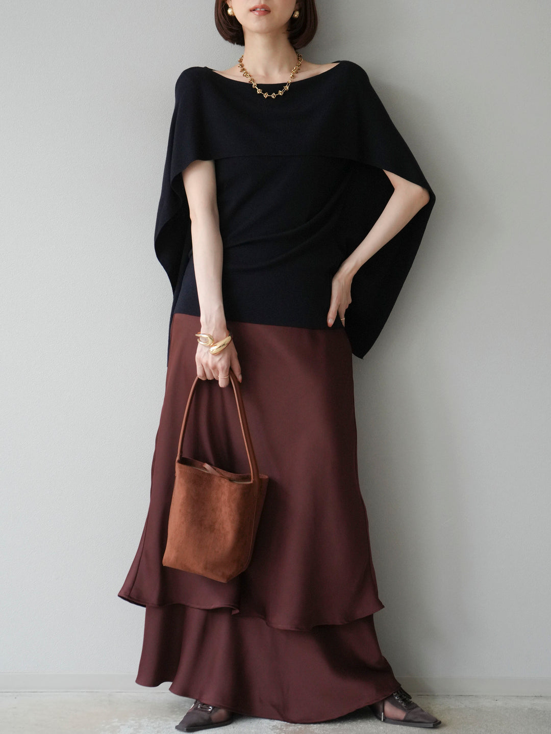 [予約]マントデザインスリットドルマンニット/ネイビー