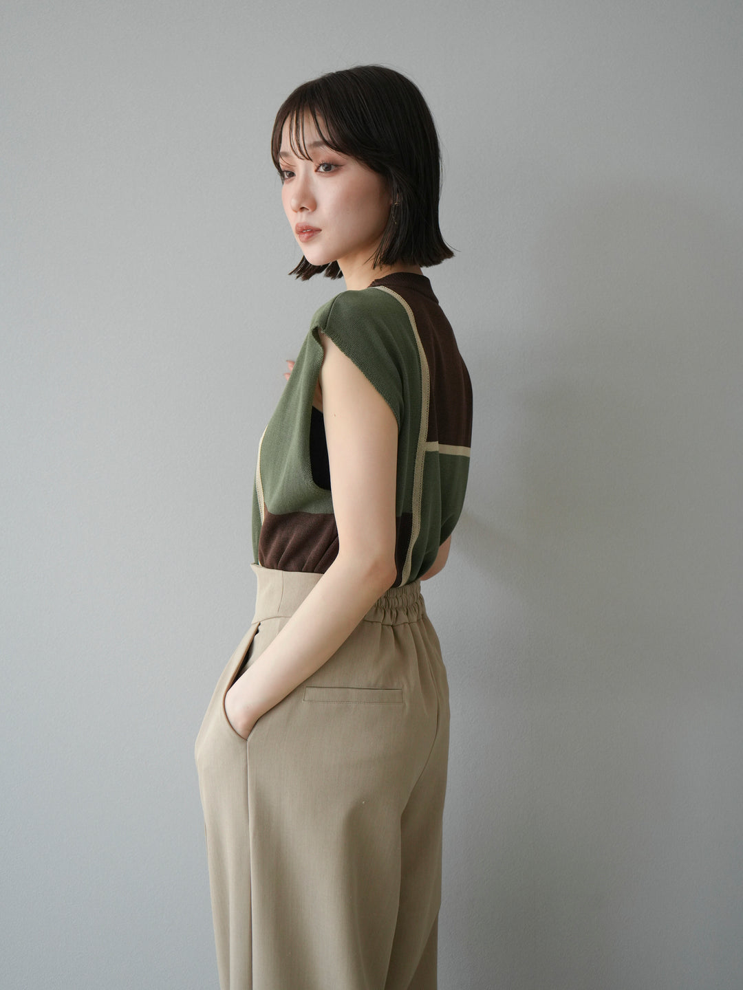 [予約]配色ノースリーブニットプルオーバー/ブラウン