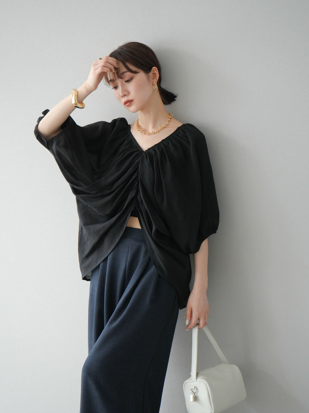 [予約]ボリュームスリーブシアータックブラウス/ブラック