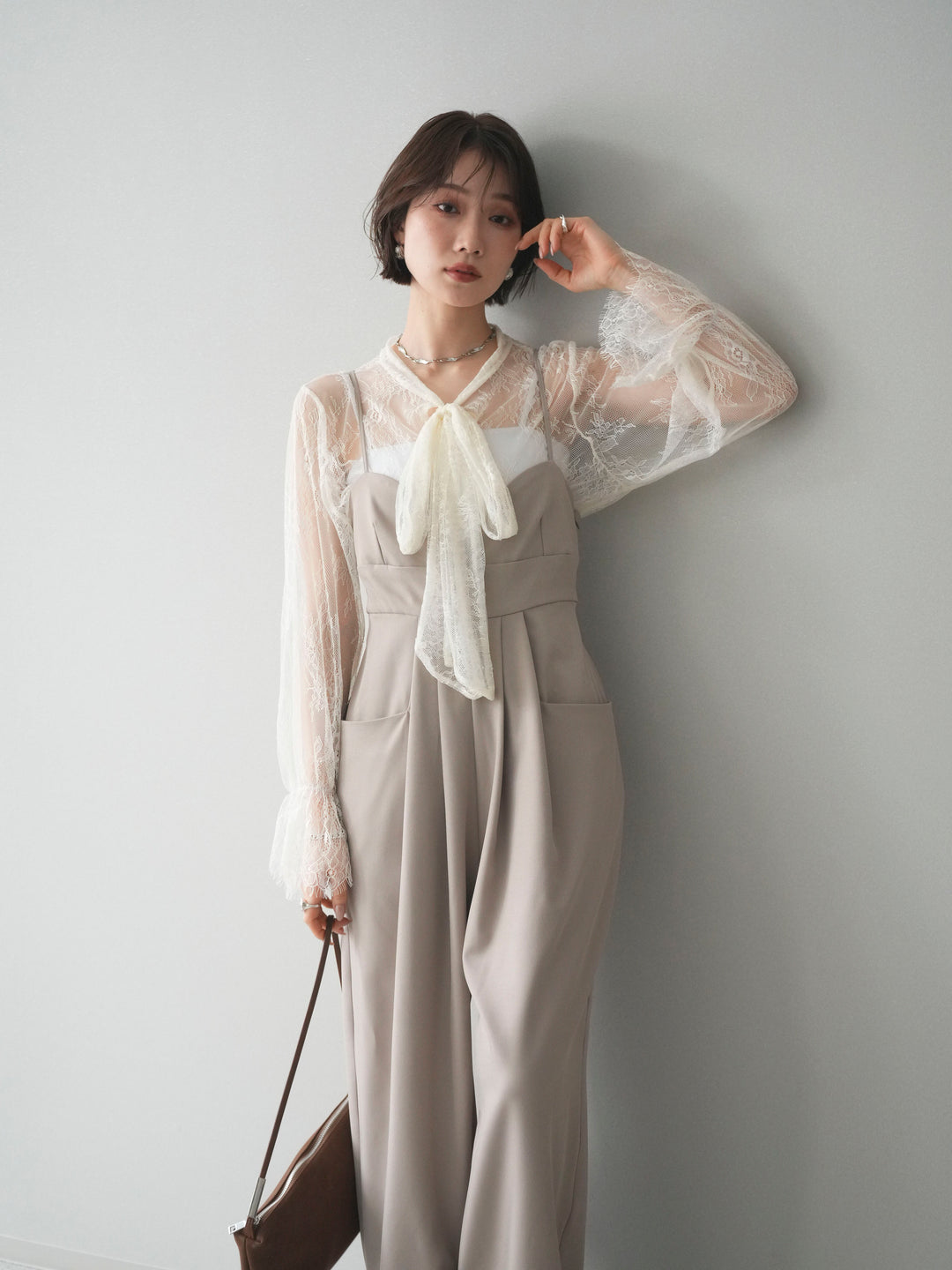 [SET]バックデザインサロペット+リバーレースボウタイトップス(2set)