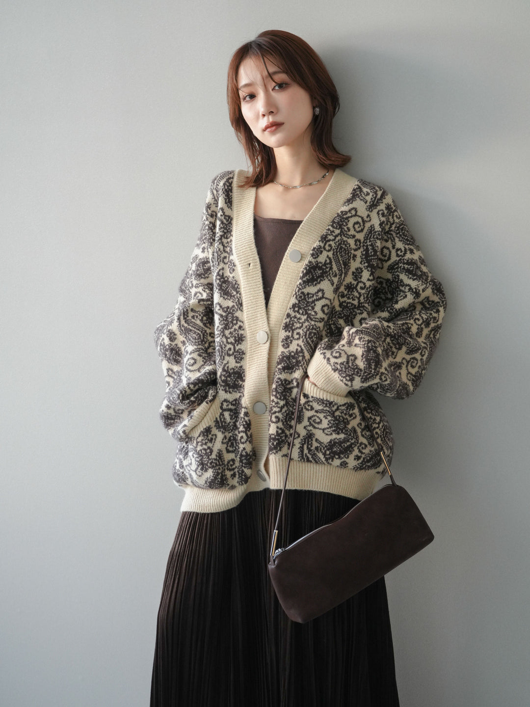 [SET]ペイズリー柄ニットカーディガン+パンチングデザインスエードプリーツスカート(2set)