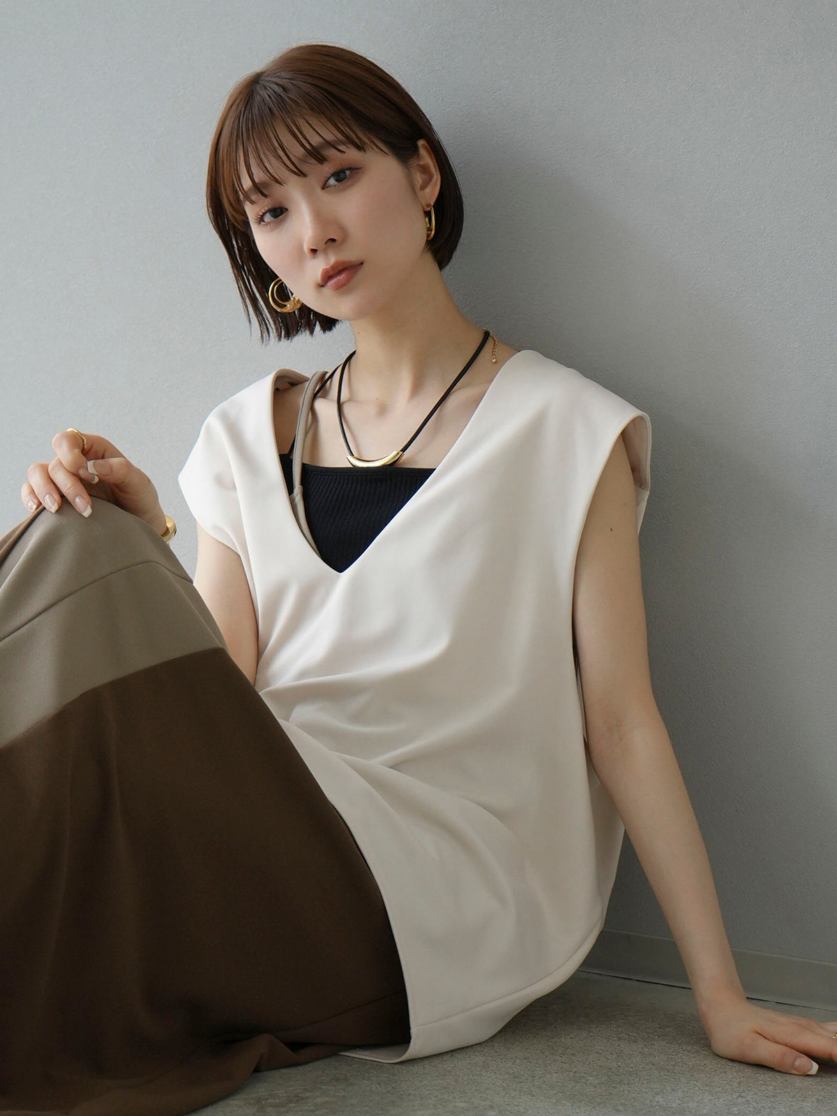 SET]バイカラーレイヤードデザインキャミワンピース+Vネックオーバー