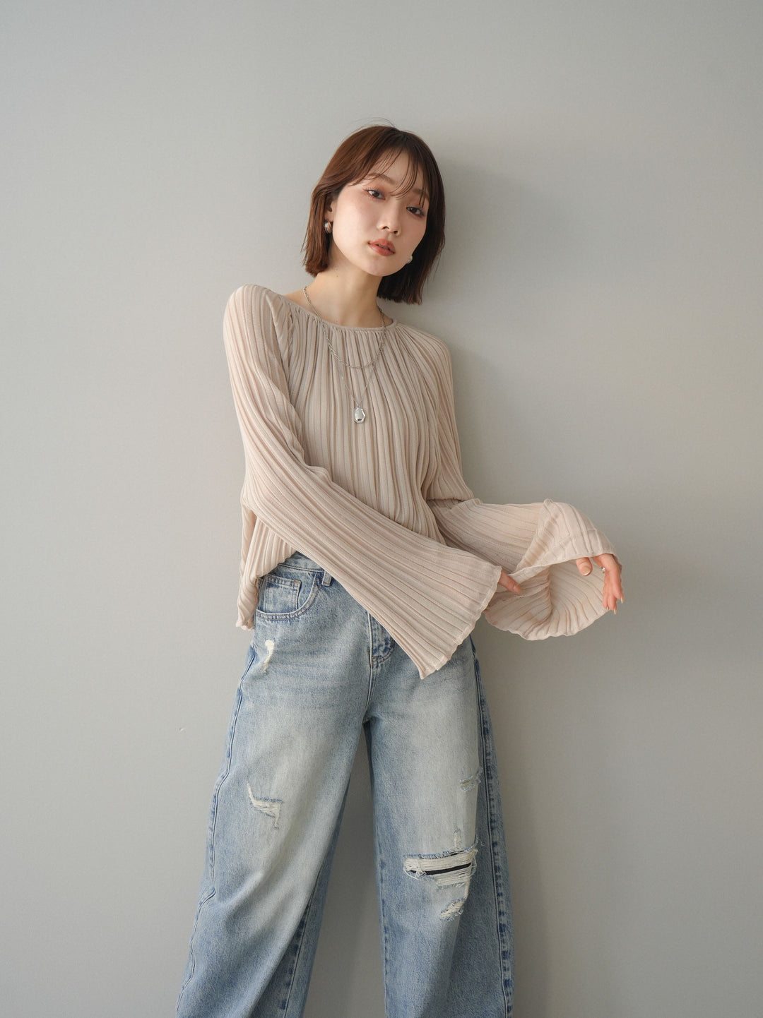[SET]プリーツシアーフレアスリーブニットトップス+ダメージデニムセミワイドパンツ(2set)