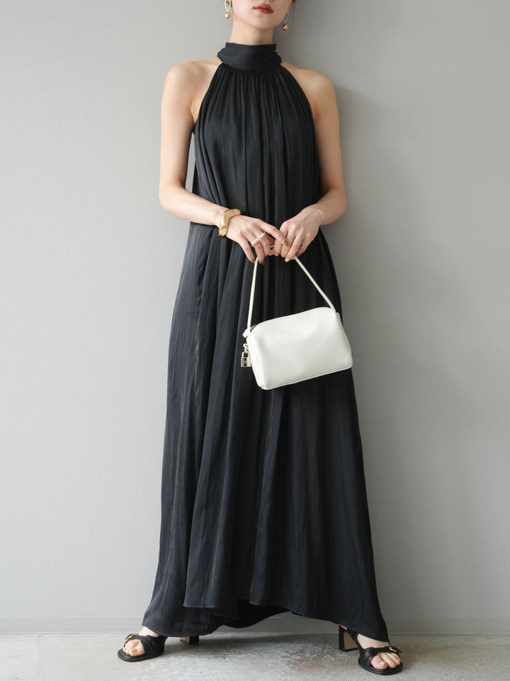 [予約]シャイニーホルターワンピース/ブラック