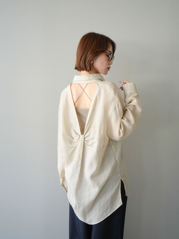 [予約]バックオープンツイストシャツ/beige