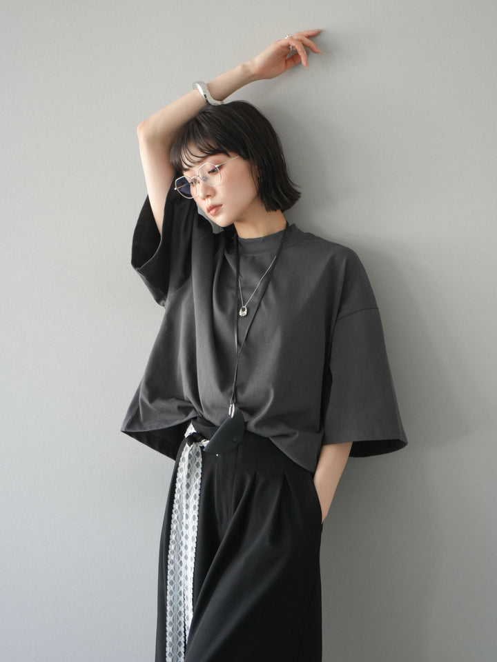 [予約]モックネックコットンルーズTシャツ/チャコール