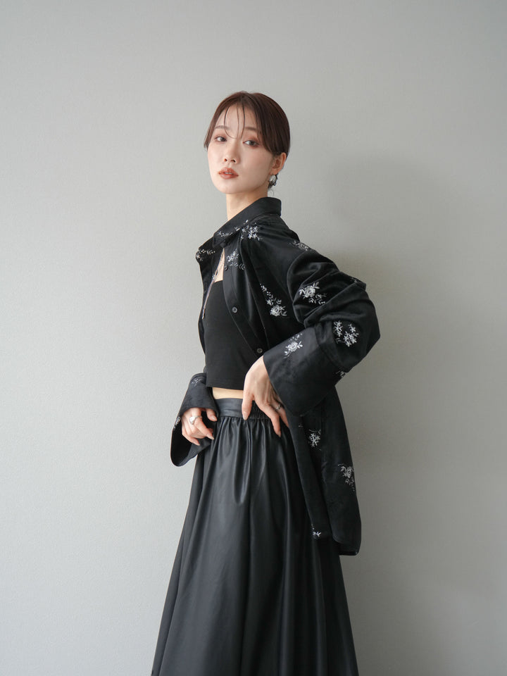 [予約]ベロアフラワーエンブロイダリーシャツ/ブラック