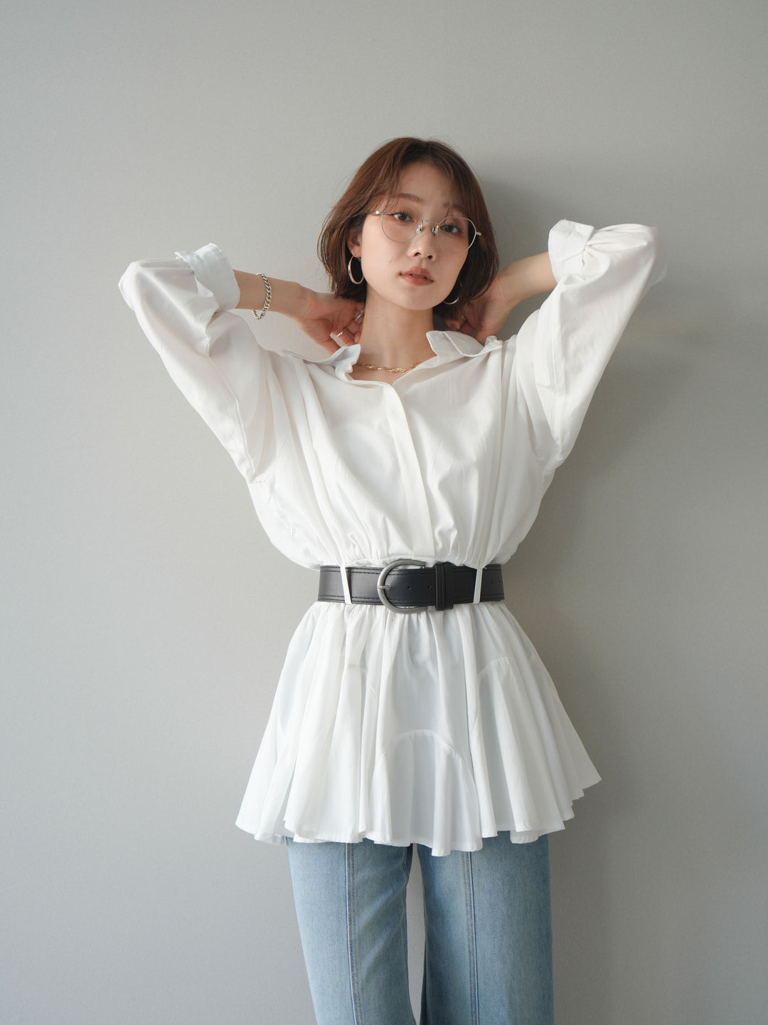 【預購】繫帶喇叭襯衫迷你洋裝 / 白色