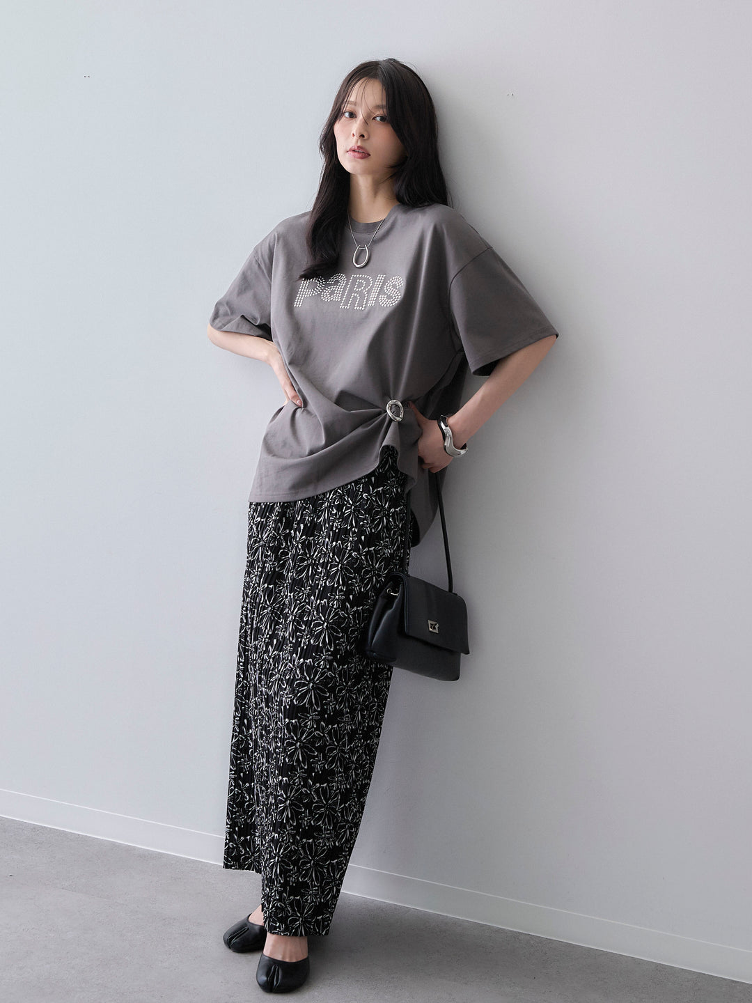 [SET]スタッズロゴTEE+プリントプリーツスカート(2set)