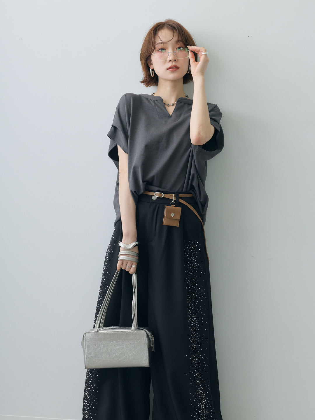 [SET]スキッパードルマンカットソー+ポーチベルト付サイドビジュータックワイドパンツ(2set)