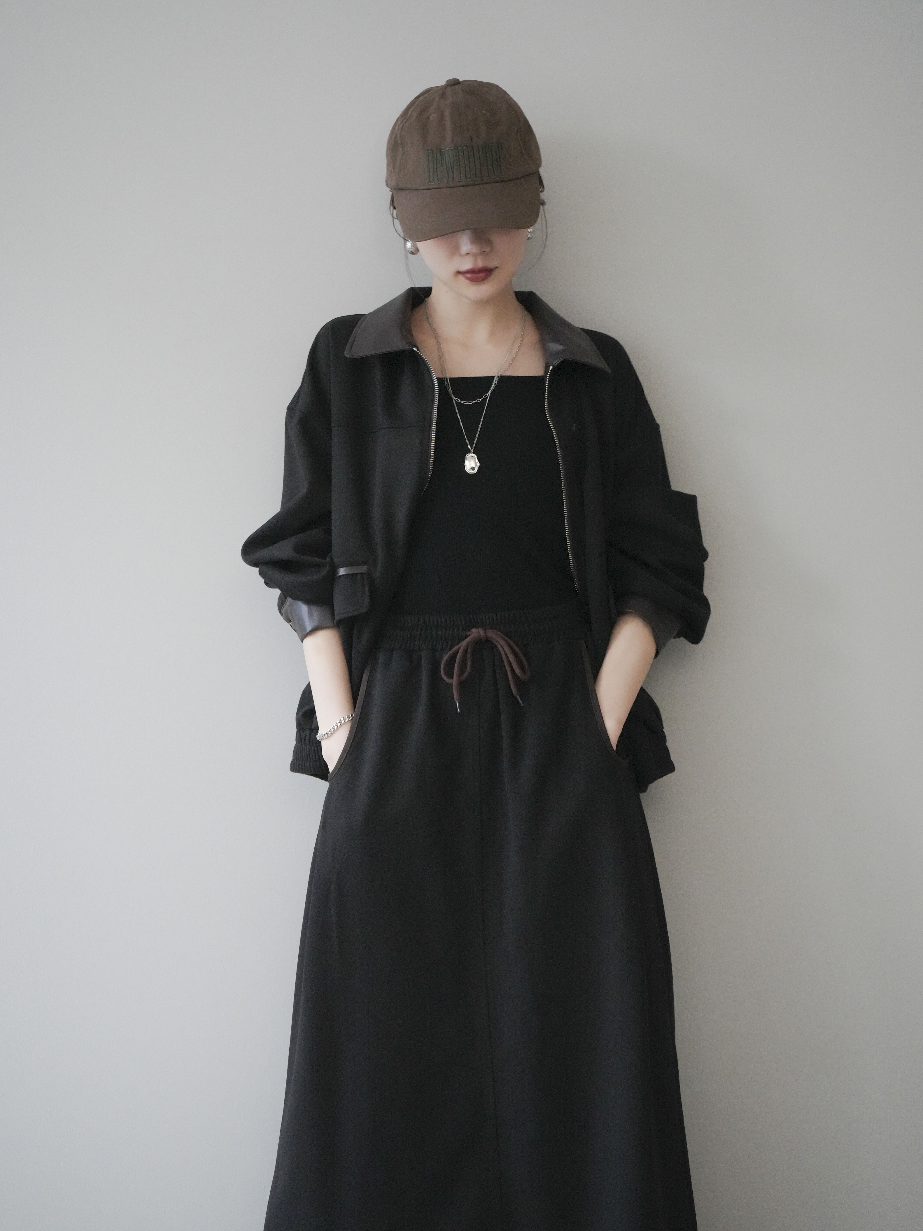 HERMES スタンドカラーブルゾン レザーパイピング L相当 ブラック系 SET]レザー襟配色パイピングブルゾン+レザー襟配色パイピングブルゾン