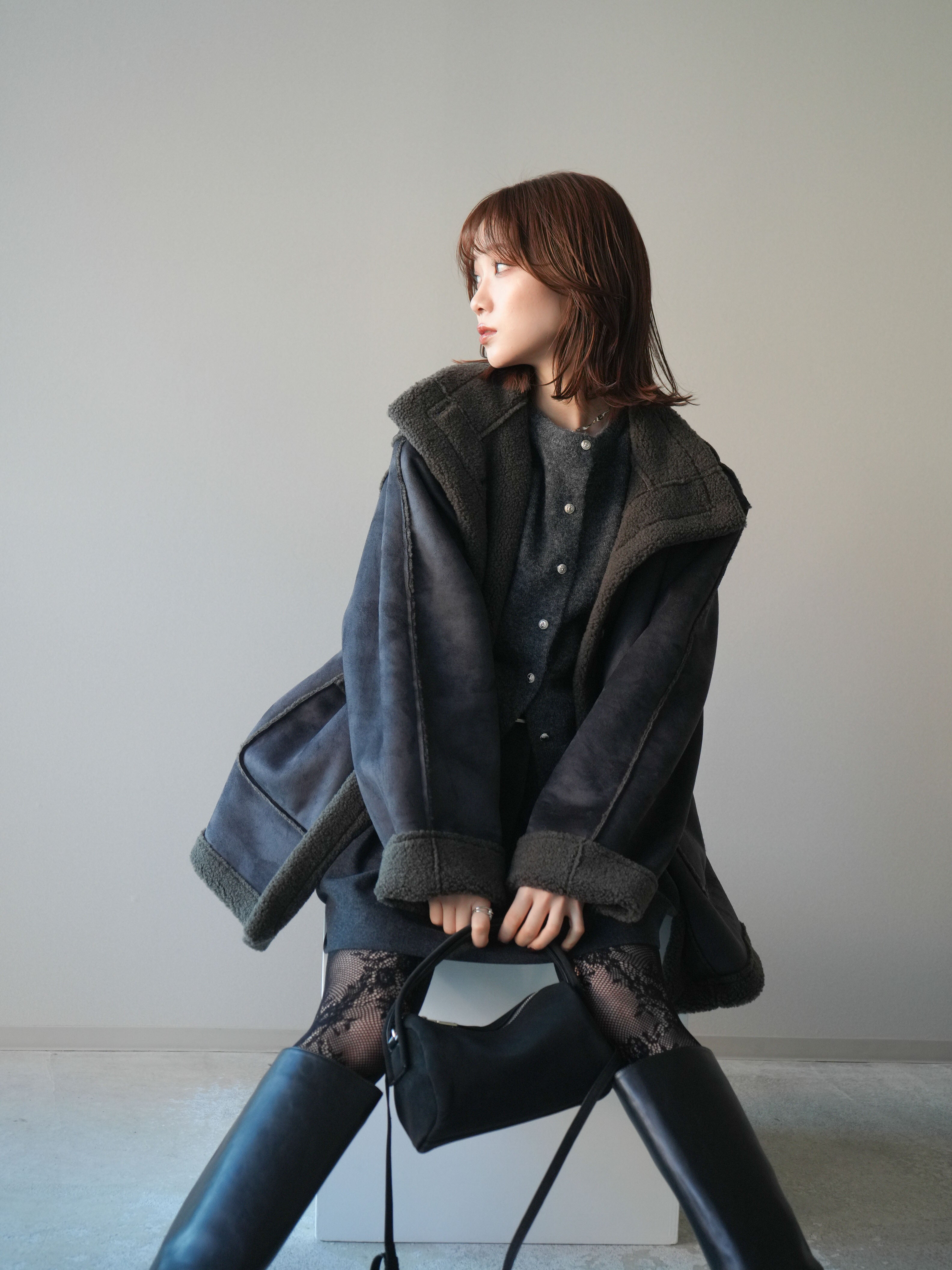 ラジョコンダ リアルムートンコート ブラック 美品 Mサイズ相当 リアルムートン ハーフコート 黒 本物