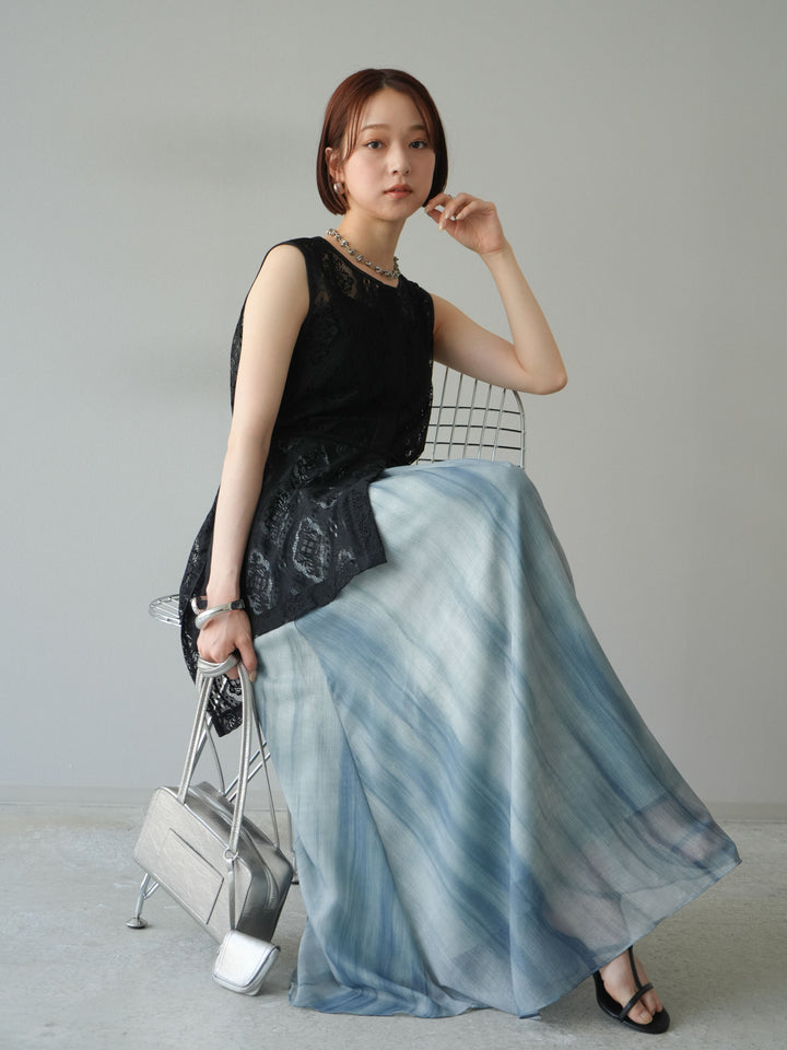 [SET] 緞面滾邊蕾絲無袖上衣 + nuance 透視喇叭裙 (2 套)