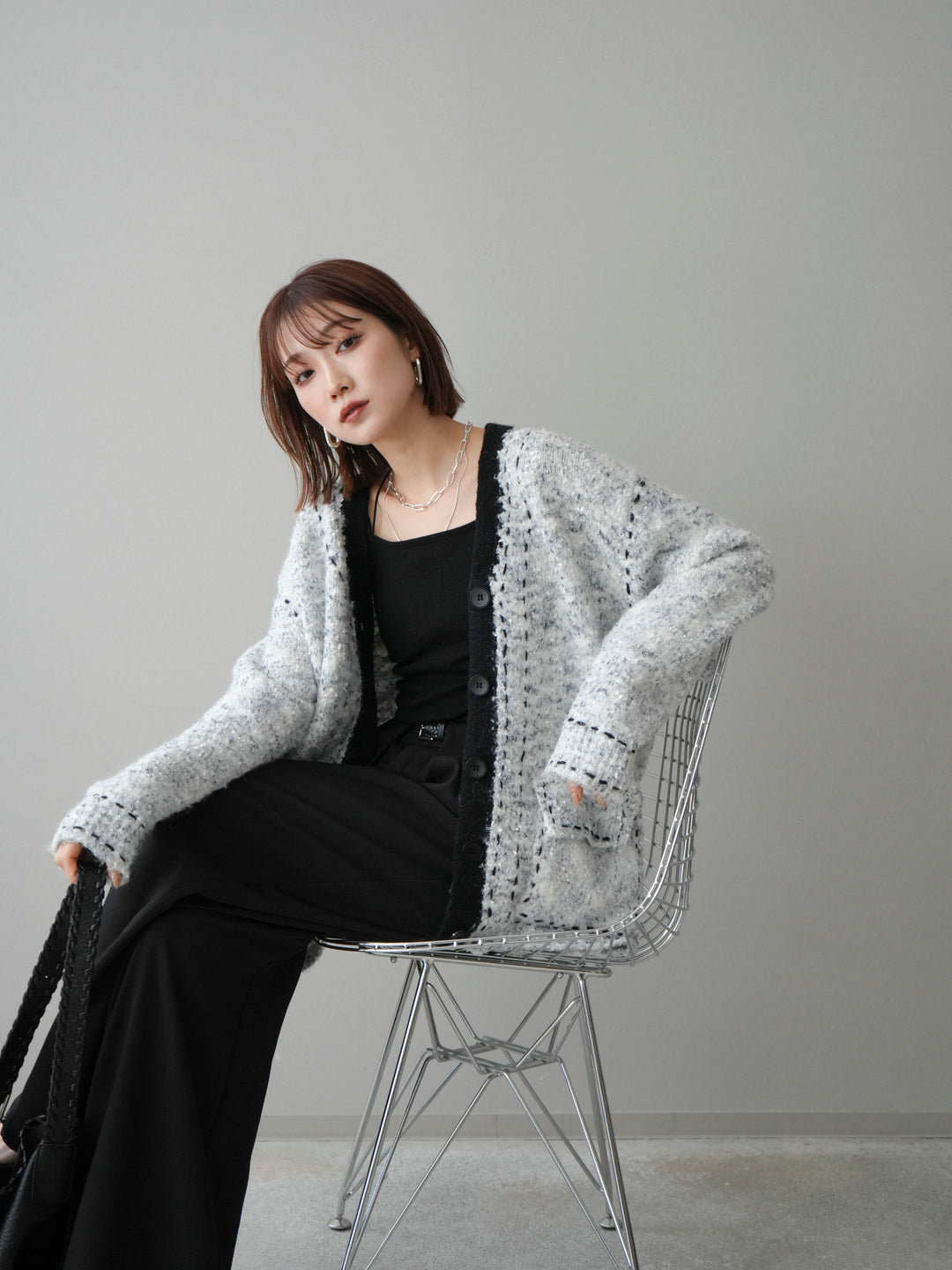 [予約]ブークレハンドステッチニットカーディガン/gray