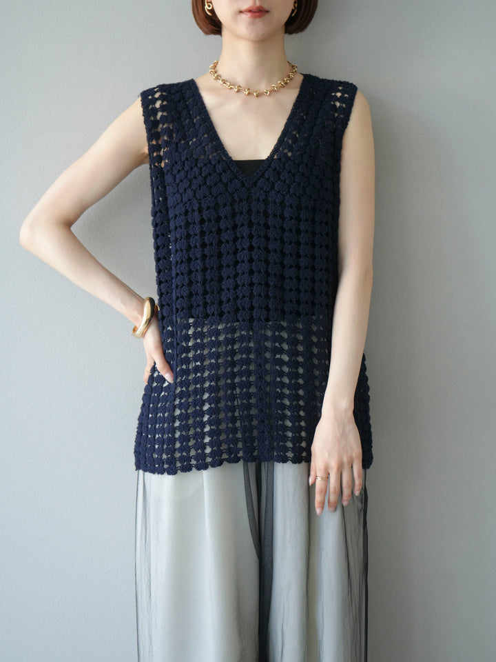 [予約]レースアップクロシェ編みニットベスト/ネイビー