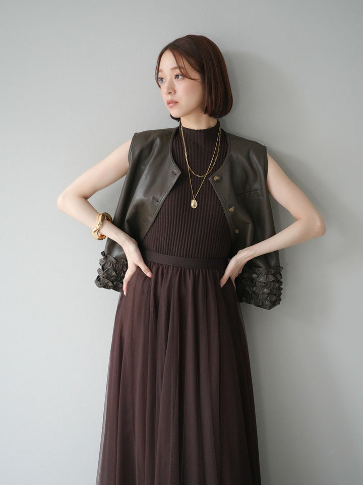 [予約]コンパクトフリルレザーベスト/ブラウン