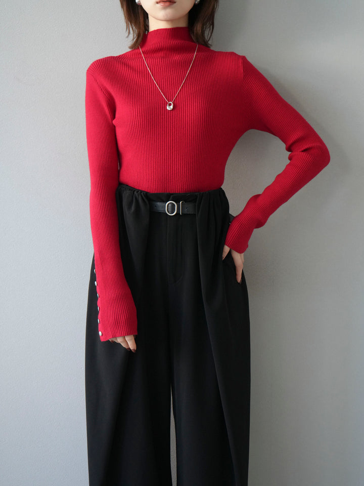 [予約]袖ボタンボトルネックリブニットトップス/レッド