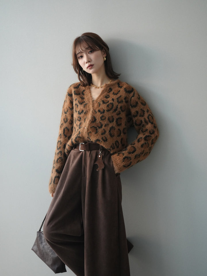[SET]モヘアタッチレオパード柄ニットカーディガン+モチーフベルト付スエードタックワイドパンツ(2set)