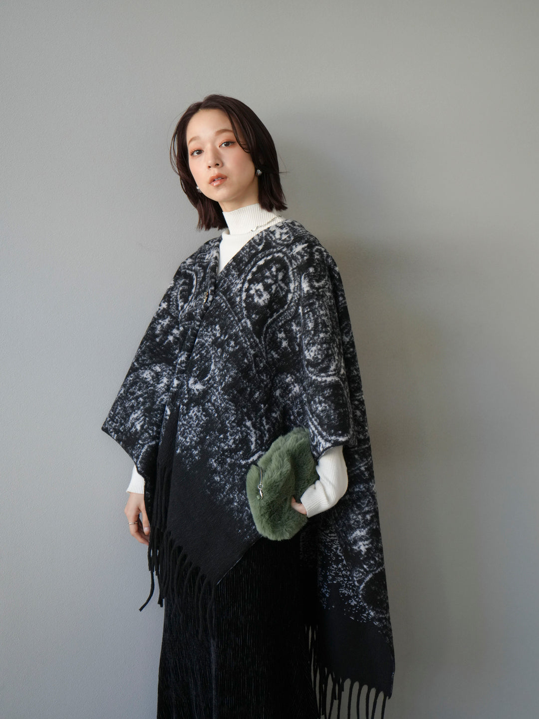 [SET]アブストラクト柄ストールポンチョ+選べるアクセセット(2set)