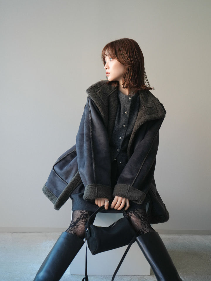 [SET]スタンドネックフェイクムートンミディアムコート+選べるアクセセット(2set)