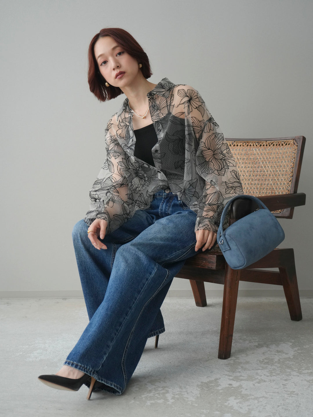 [予約]チュールフラワー刺繍オーバーシャツ/black