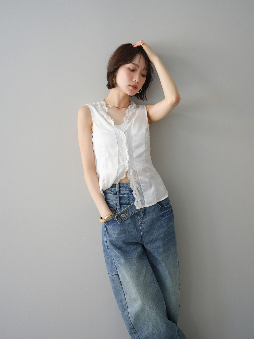 [予約]ノースリサテンレースキャミソール/white