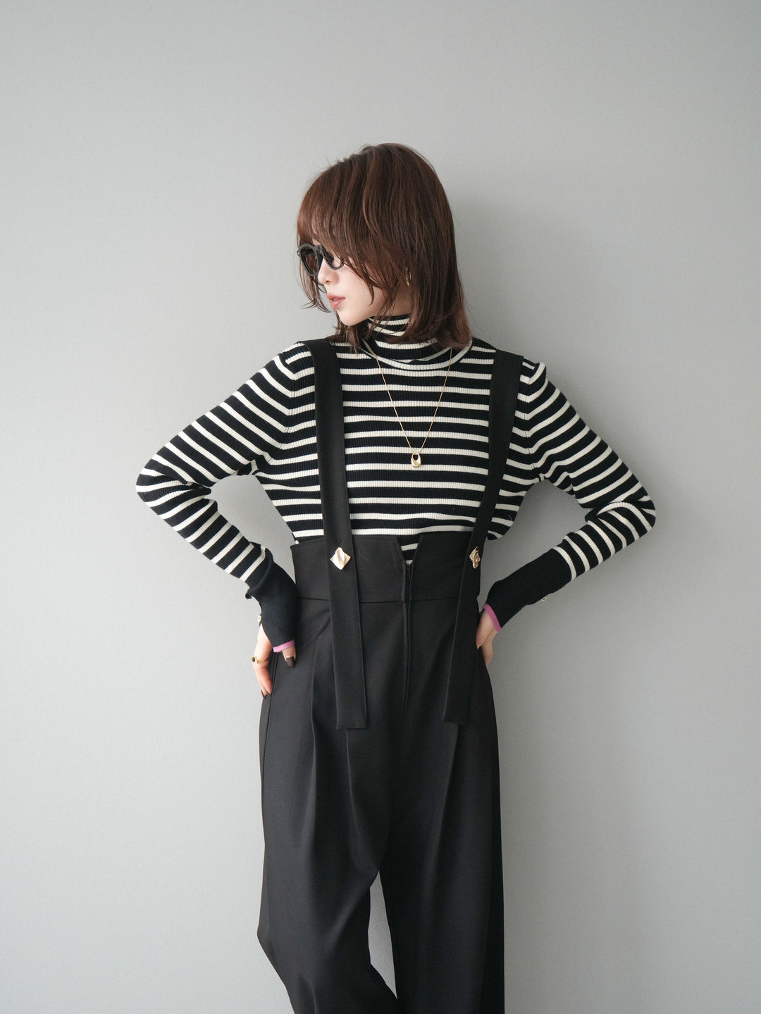 [予約]袖配色ハイネックボーダーリブニットトップス/blackborderpink