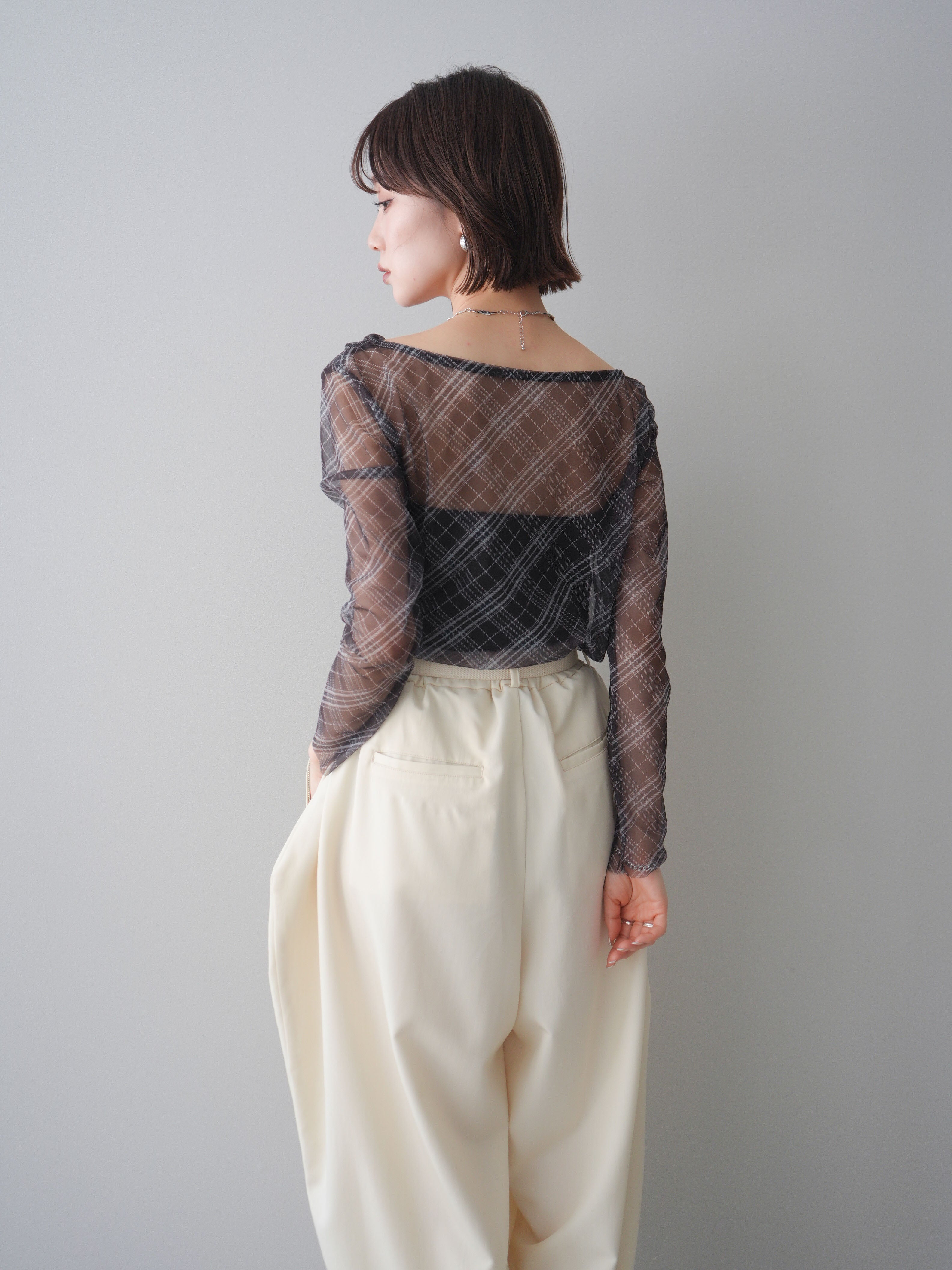 予約]チュールバイアスチェックプリントタックネックトップス/brown