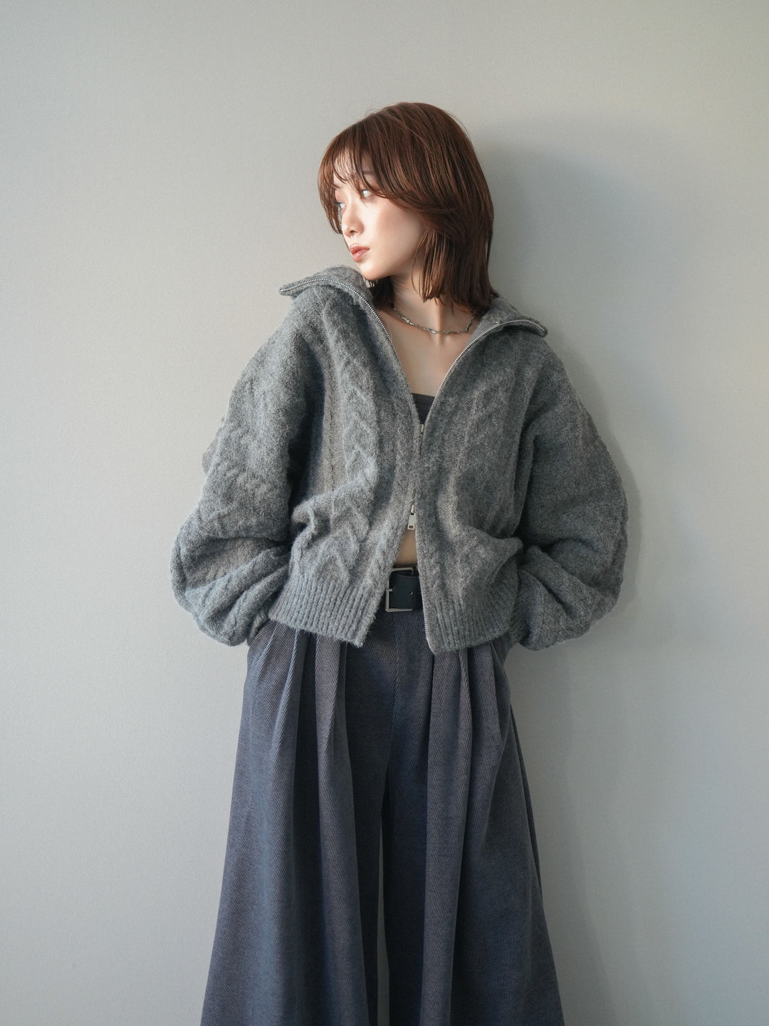 [SET]ケーブル編みハイネックZIPニットカーディガン+選べるアクセセット(2set)