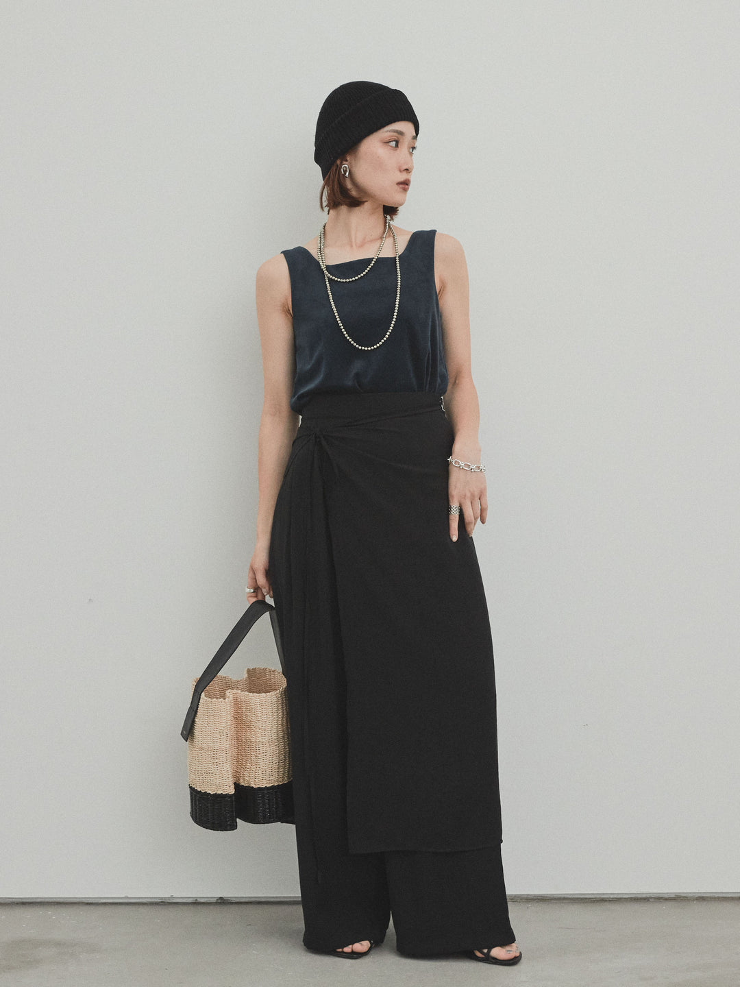 [SET]スクエアベロアタンクトップ+ワッシャーサテンレイヤードスカートパンツ(2set)