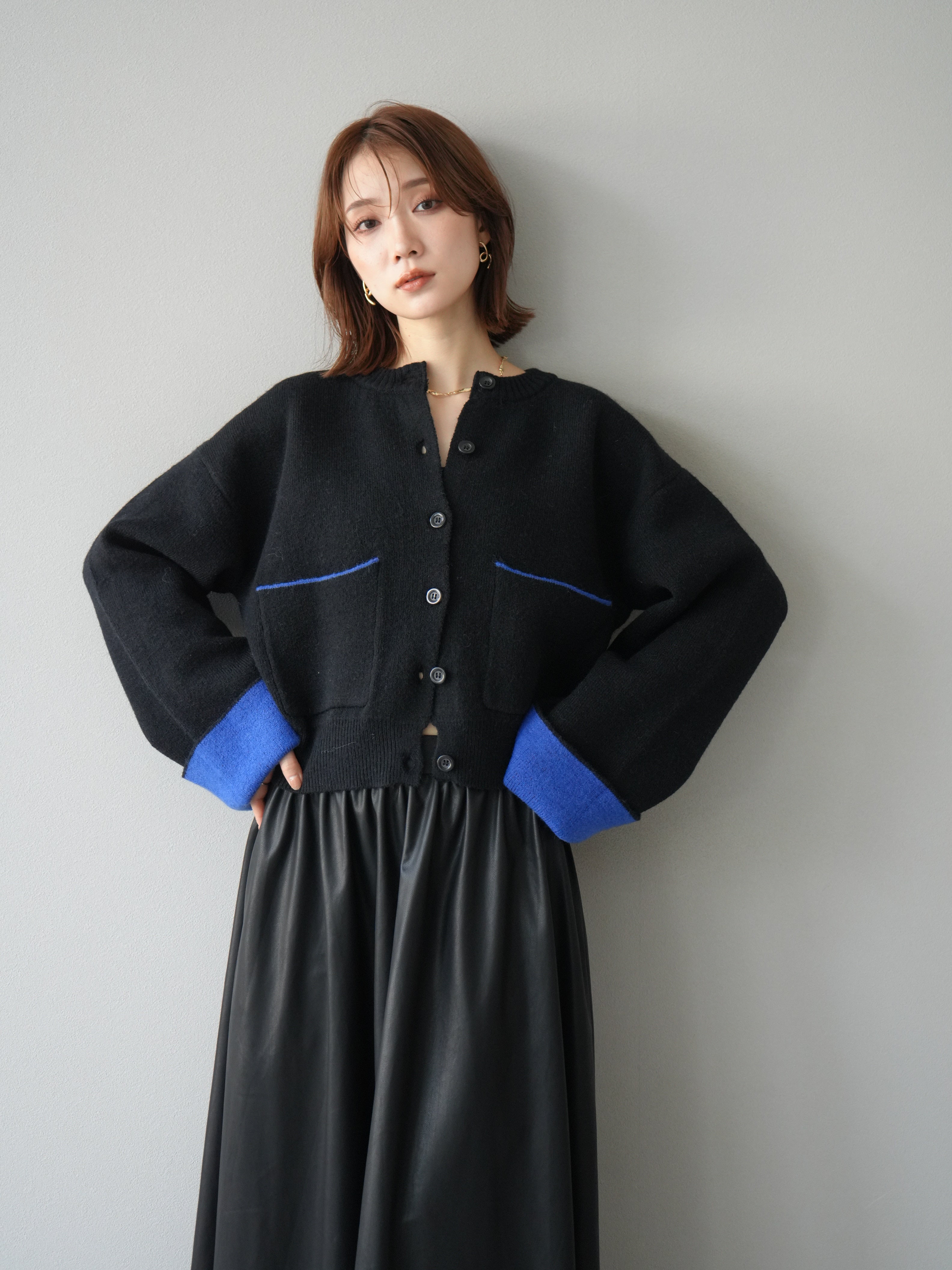 予約]バイカラーオーバーニットカーディガン/ブラック – Lumier