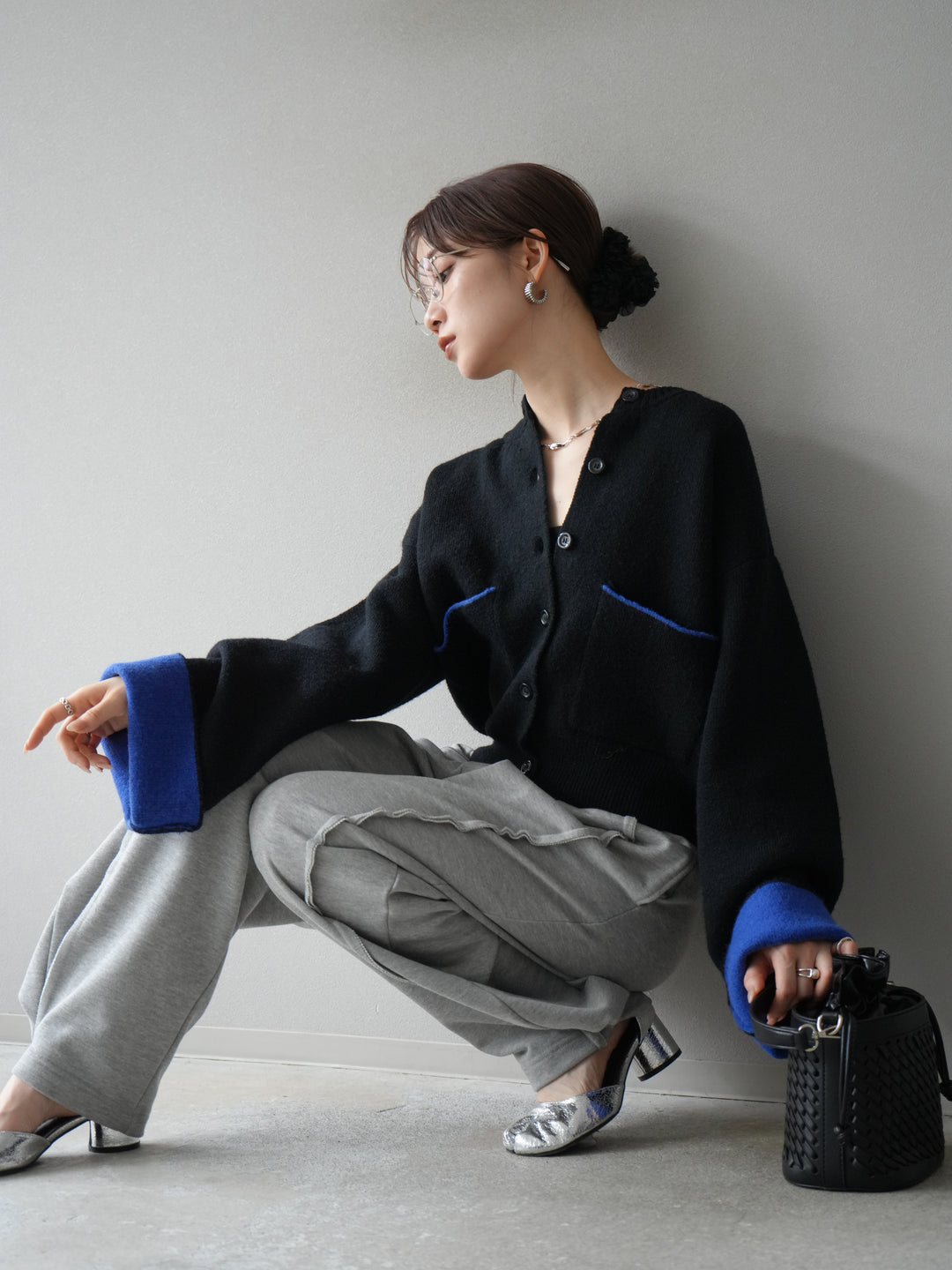 【預購】雙色針織開襟衫/黑色