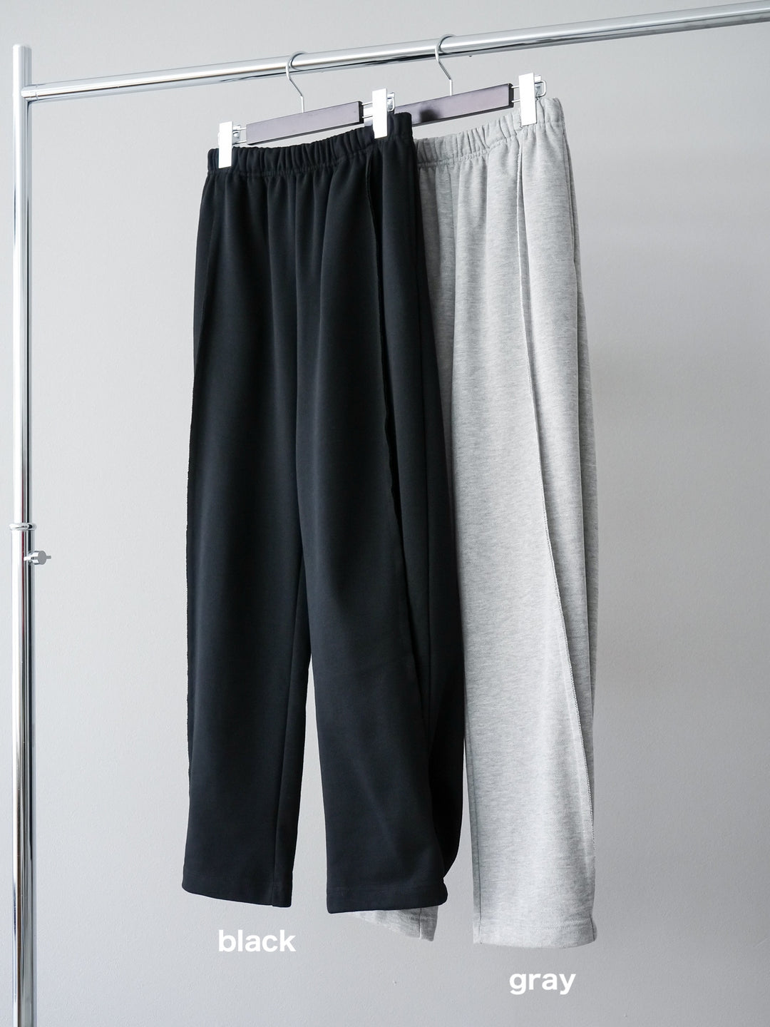 [SET]アシンメトリーレースヘムニットプルオーバー+2WAYデザインスウェットパンツ(2set)