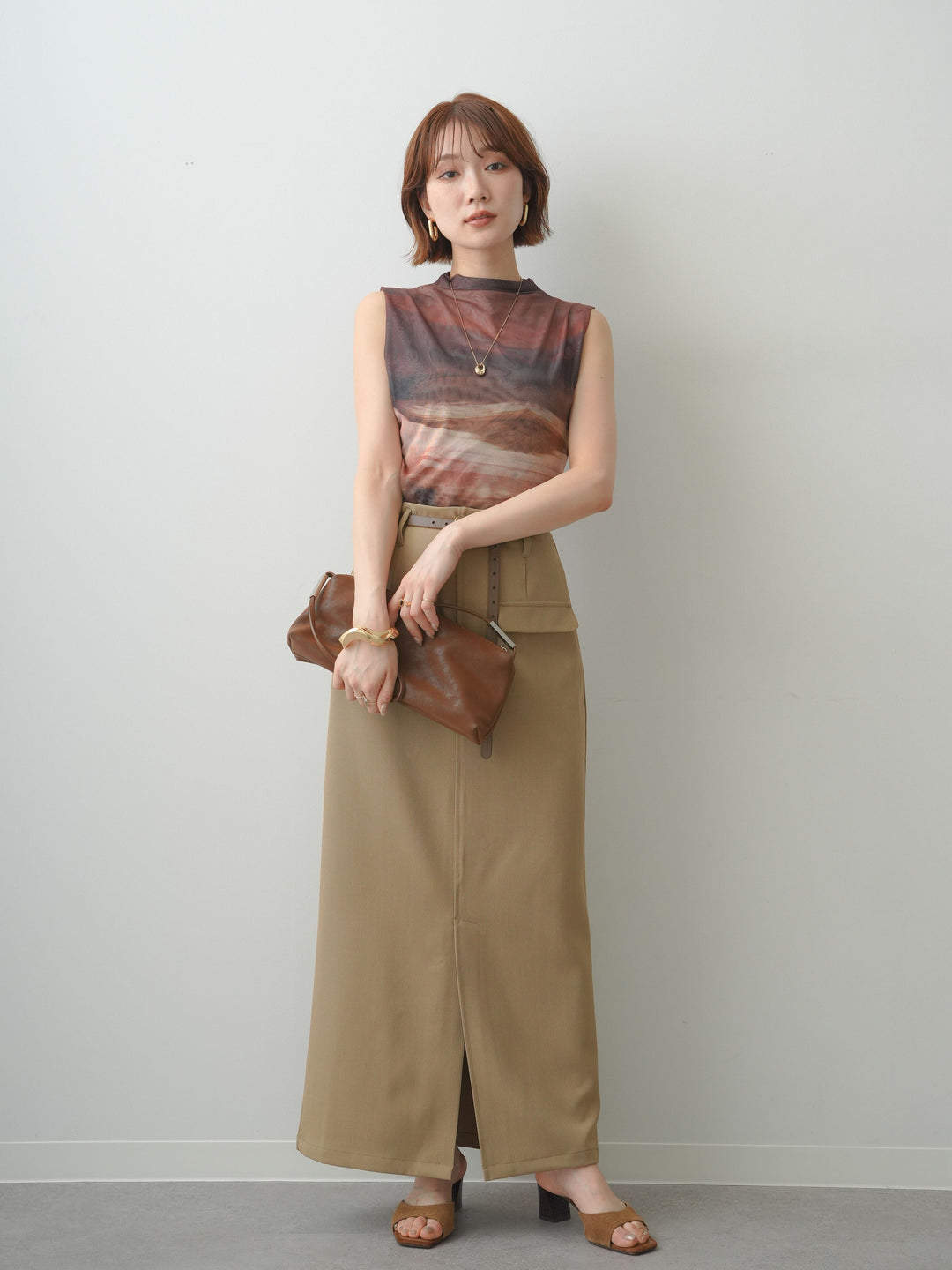 [予約]クレープデシンフラップ付きストレートスカート/beige
