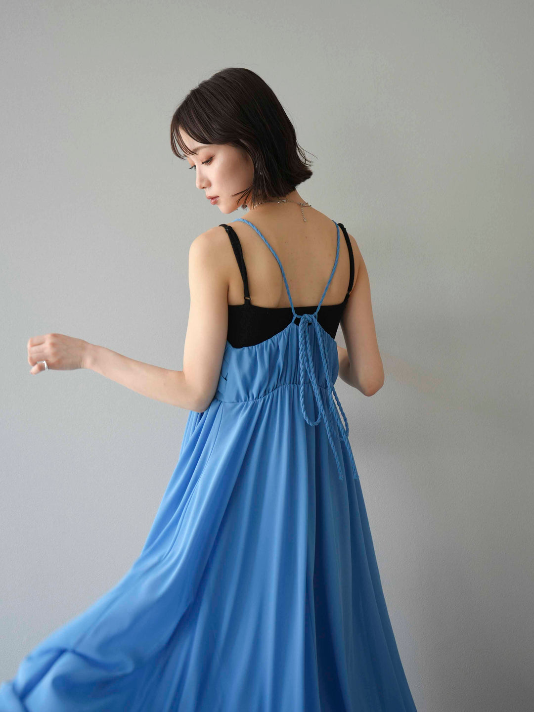 [予約]編み込みデザインシフォンワンピース/ブルー