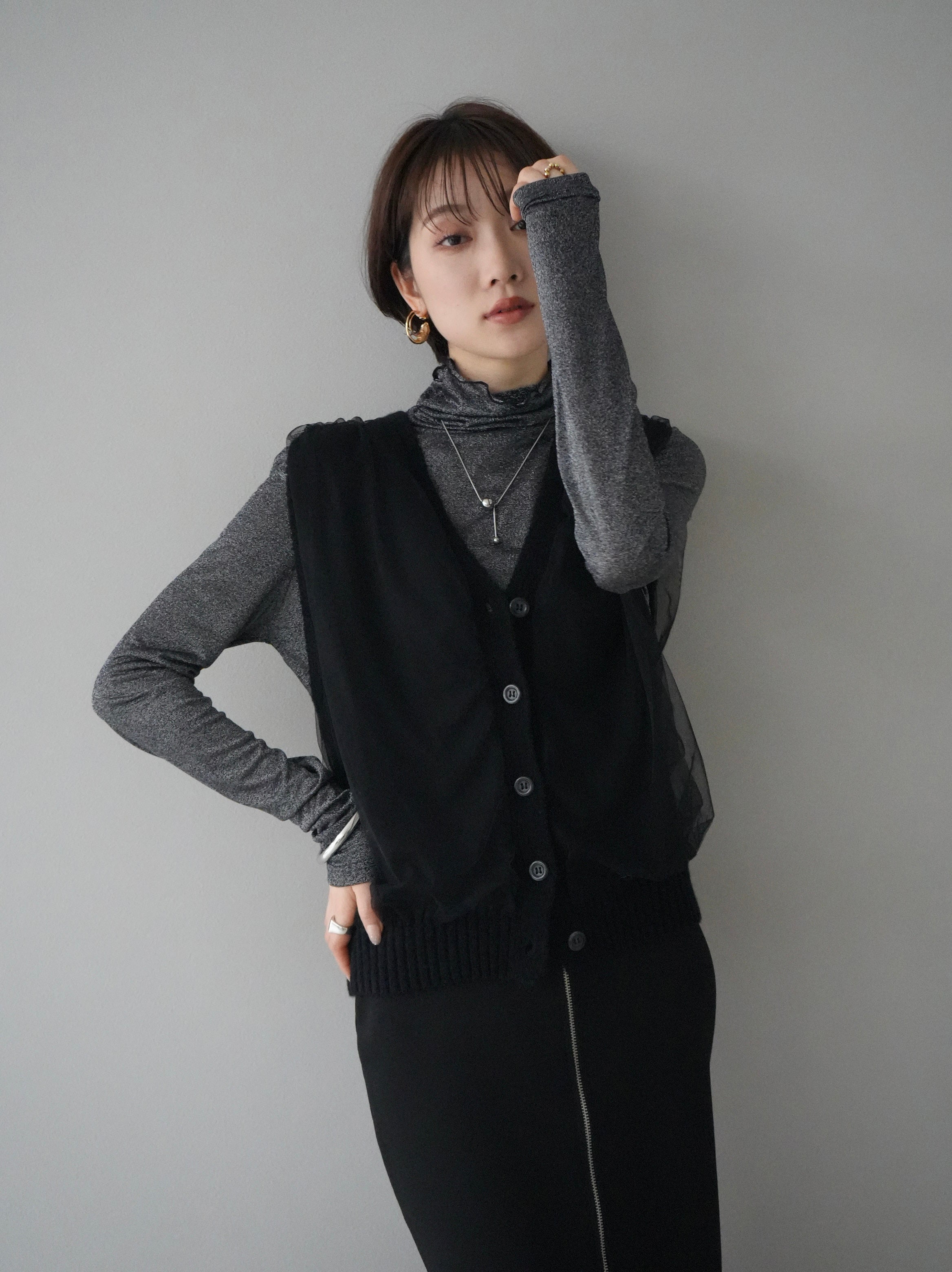 【極美品】チュールベスト　ビアズリー　ブラック　ベスト 予約]チュールレイヤードニットベスト/ブラック – Lumier