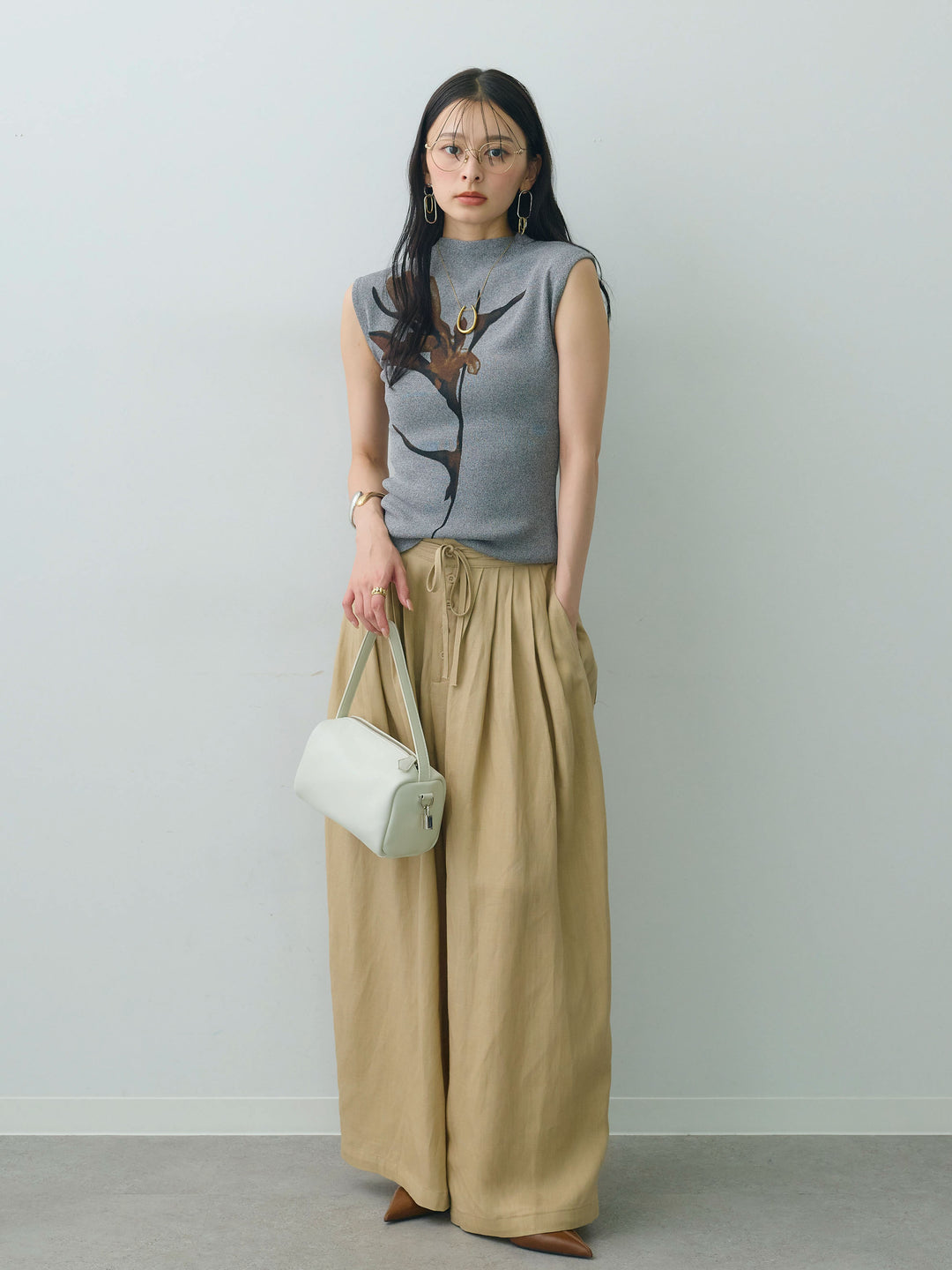 [予約]フロントボタンタックワイドパンツ/beige