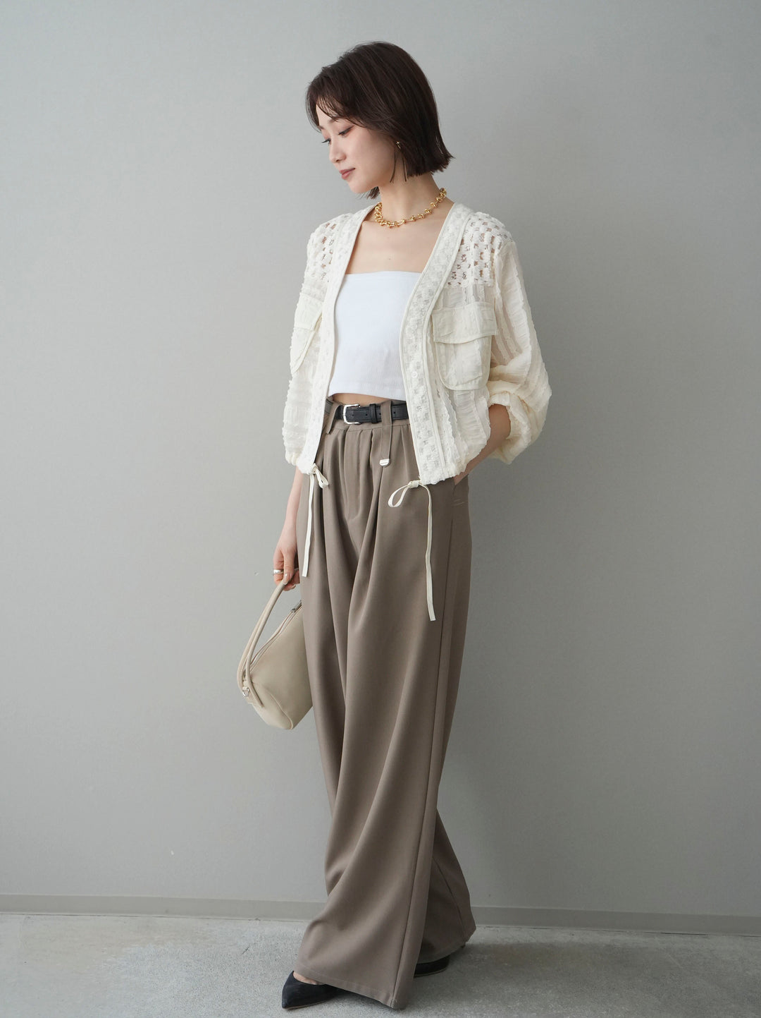 [SET]パッチワークシアーフリルブルゾン+カップ付テレコリブベアキャミソール+ベルト付キーホルダーモチーフワイドパンツ(3set)