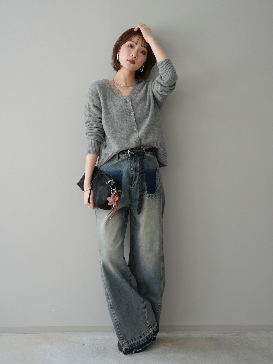 [SET]レースネックニットカーディガン+染めデザインポケットデニムパンツ(2set)