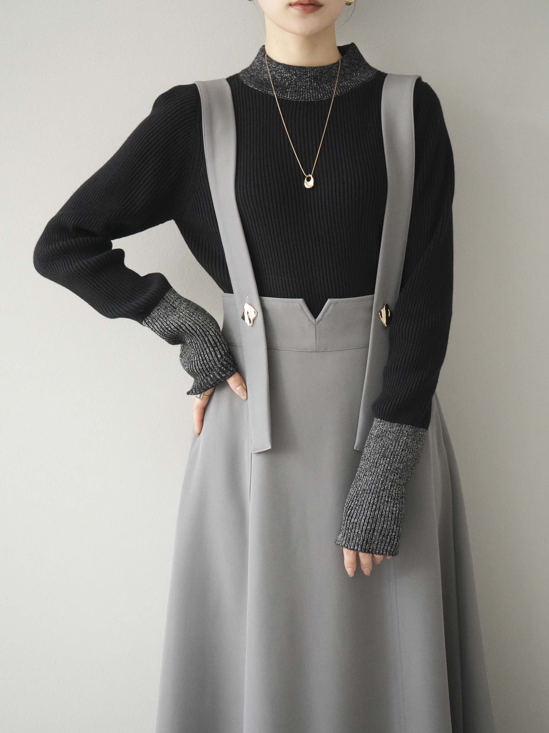 予約]ゴールドモチーフフレアジャンパースカート/グレー – Lumier
