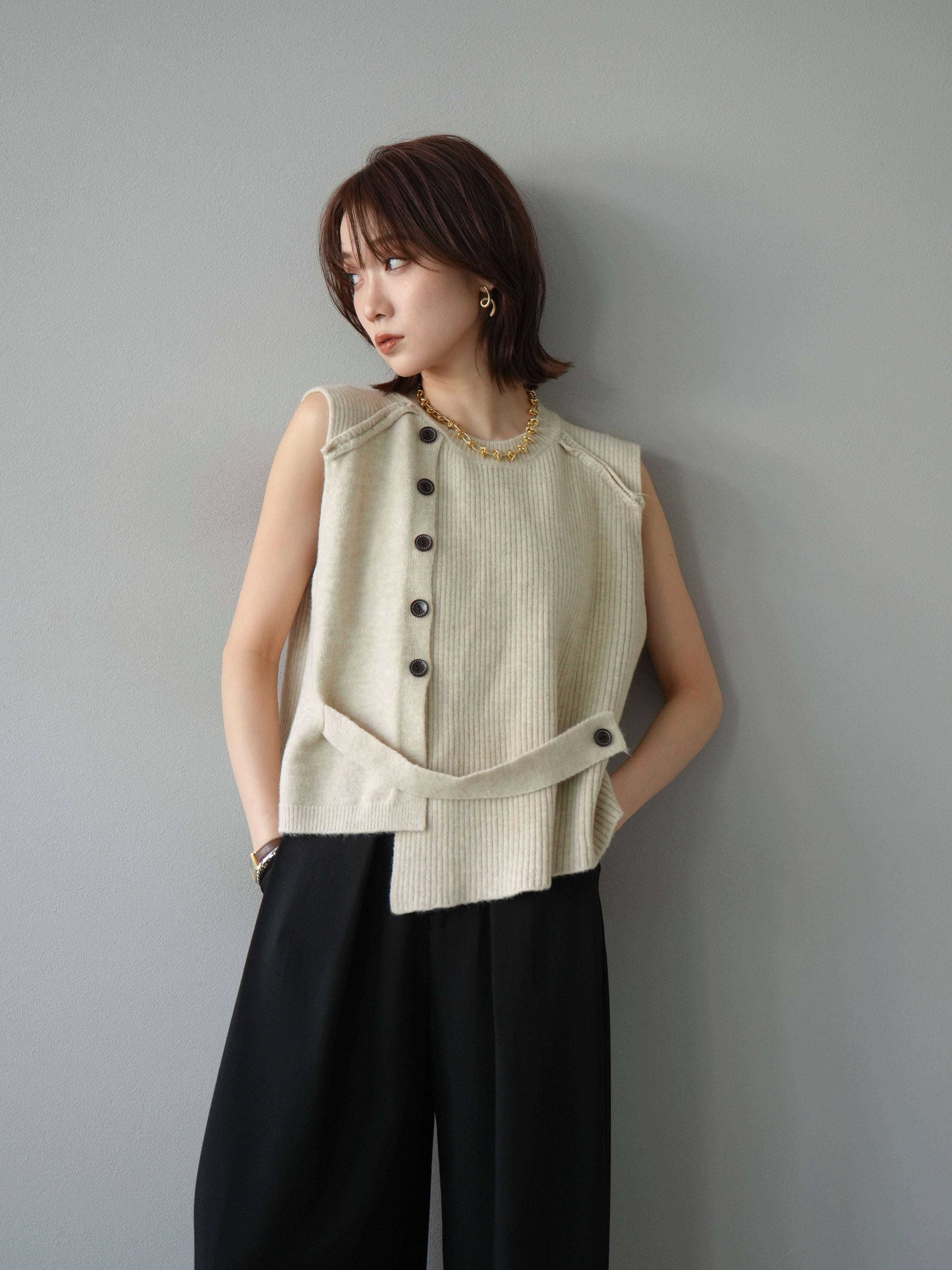 OURLEGACY ボーダーニットベスト 4]レイヤードボタンニットベスト/オフホワイト – Lumier