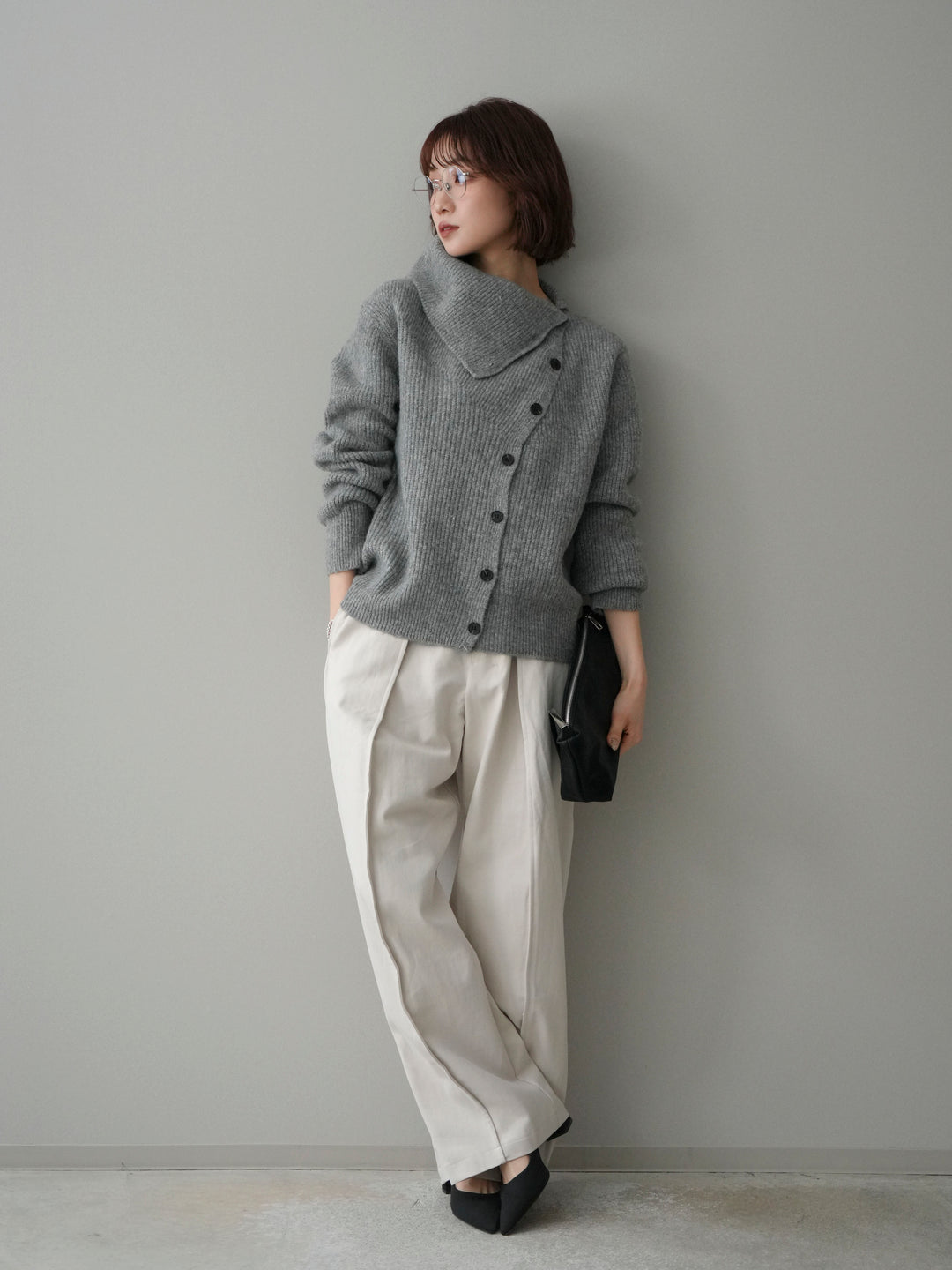 [SET]ハイネックデザインボタンニットカーディガン+コットンツイルカーブパンツ(2set)