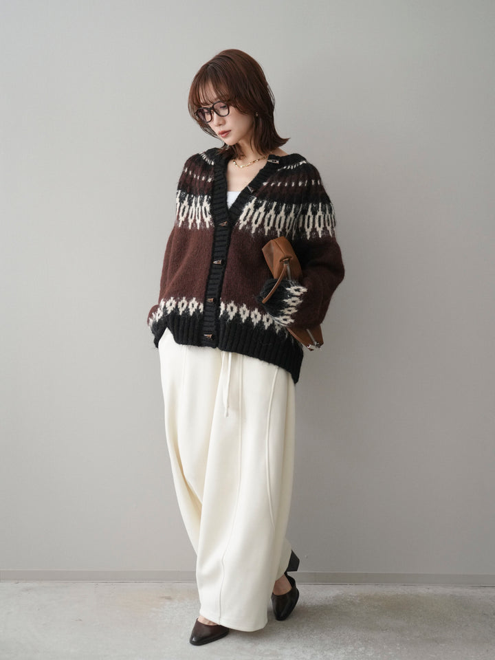 [SET]トグルボタン求心柄ニットカーディガン+ウエストベルトカーブラインスエットパンツ(2set)