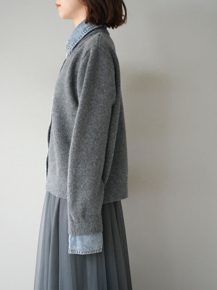 [予約]デニム襟ボタンニットカーディガン/チャコール