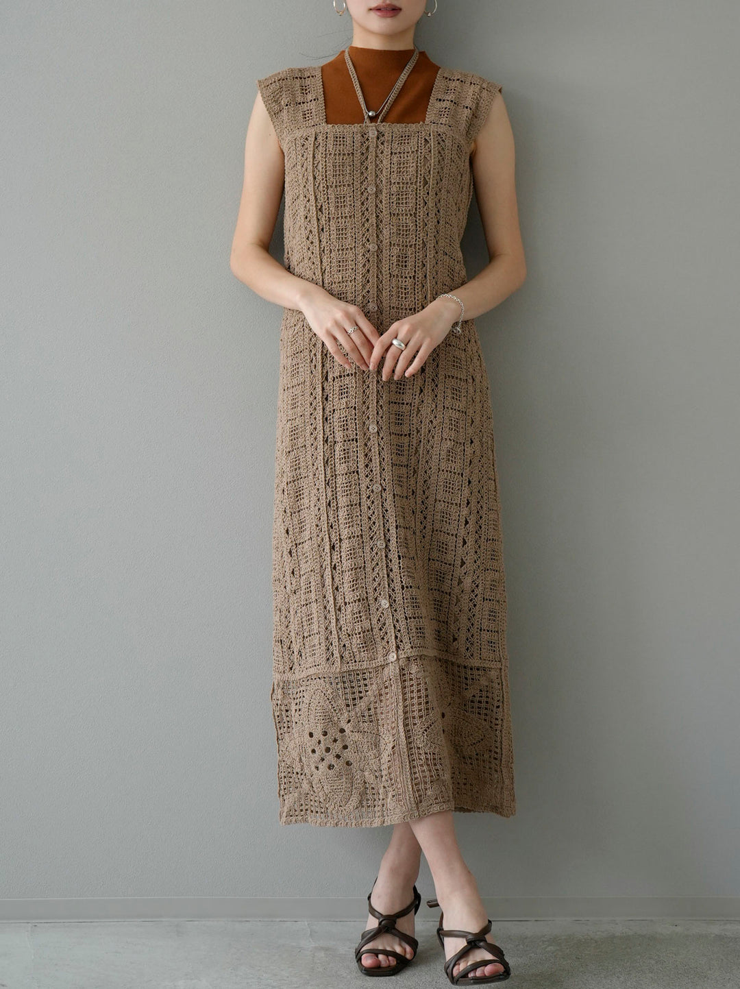 [Pre-order] 2-way crochet dress/mocha