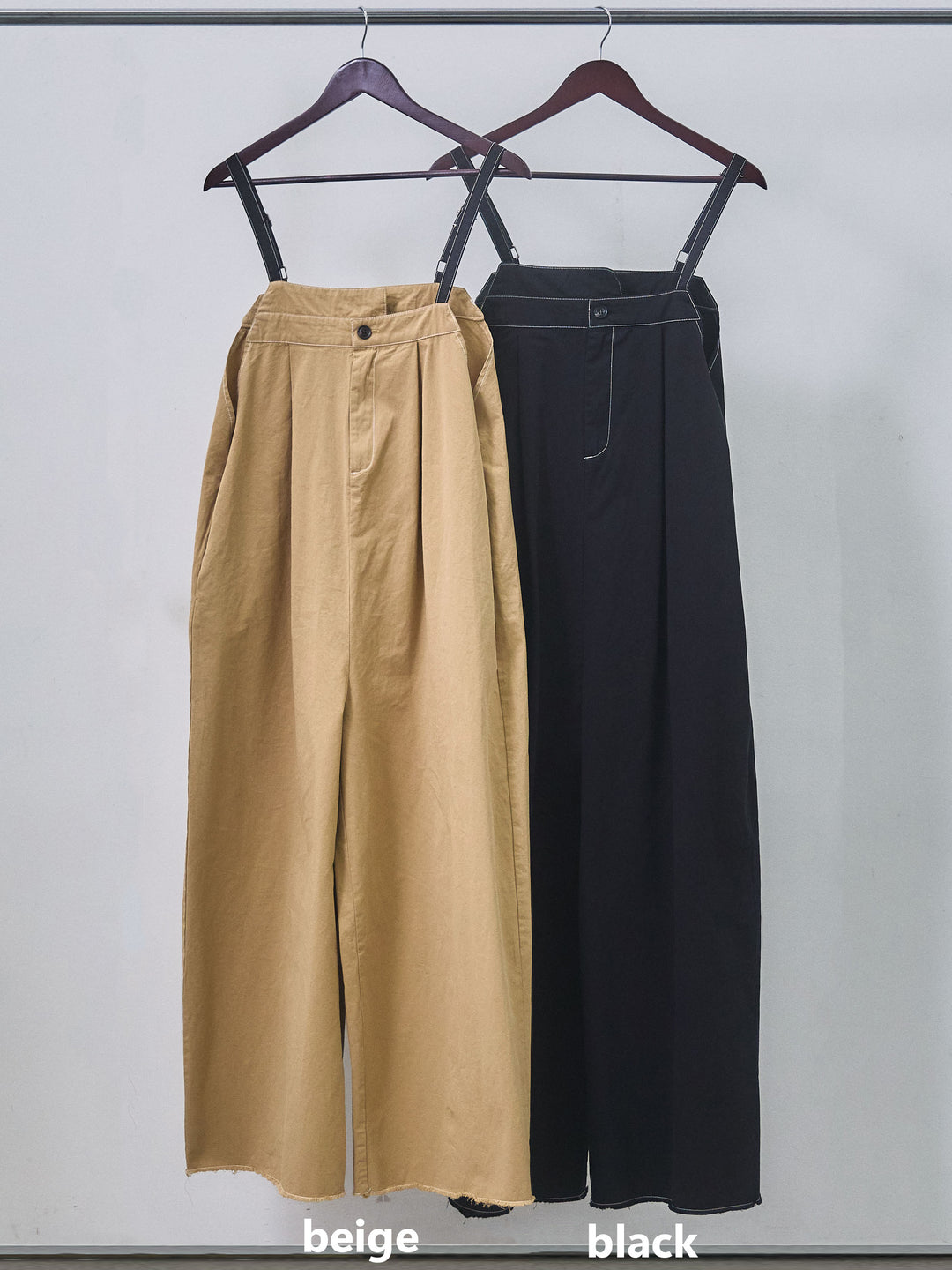 【Allure】[SET]カットオフコットンツイル配色ステッチサロペット+フロントボタンテレコリブタンクトップ(2set)