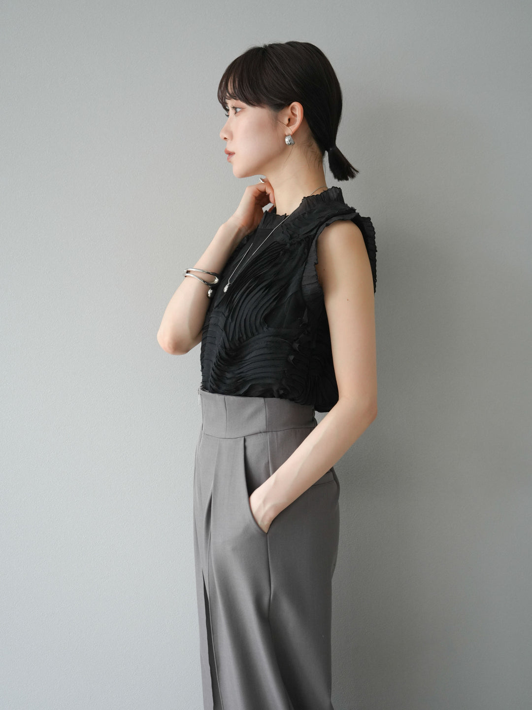 [予約]チュールジャガードノースリブラウス/ブラック